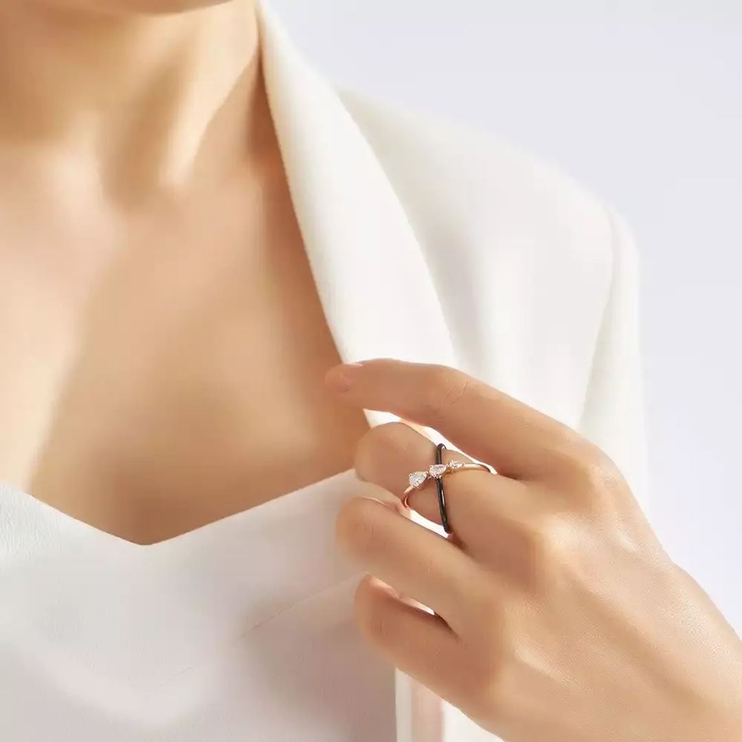 0.57 CT Pırlanta Taşlı Rose Altın Siyah Mineli Yüzük