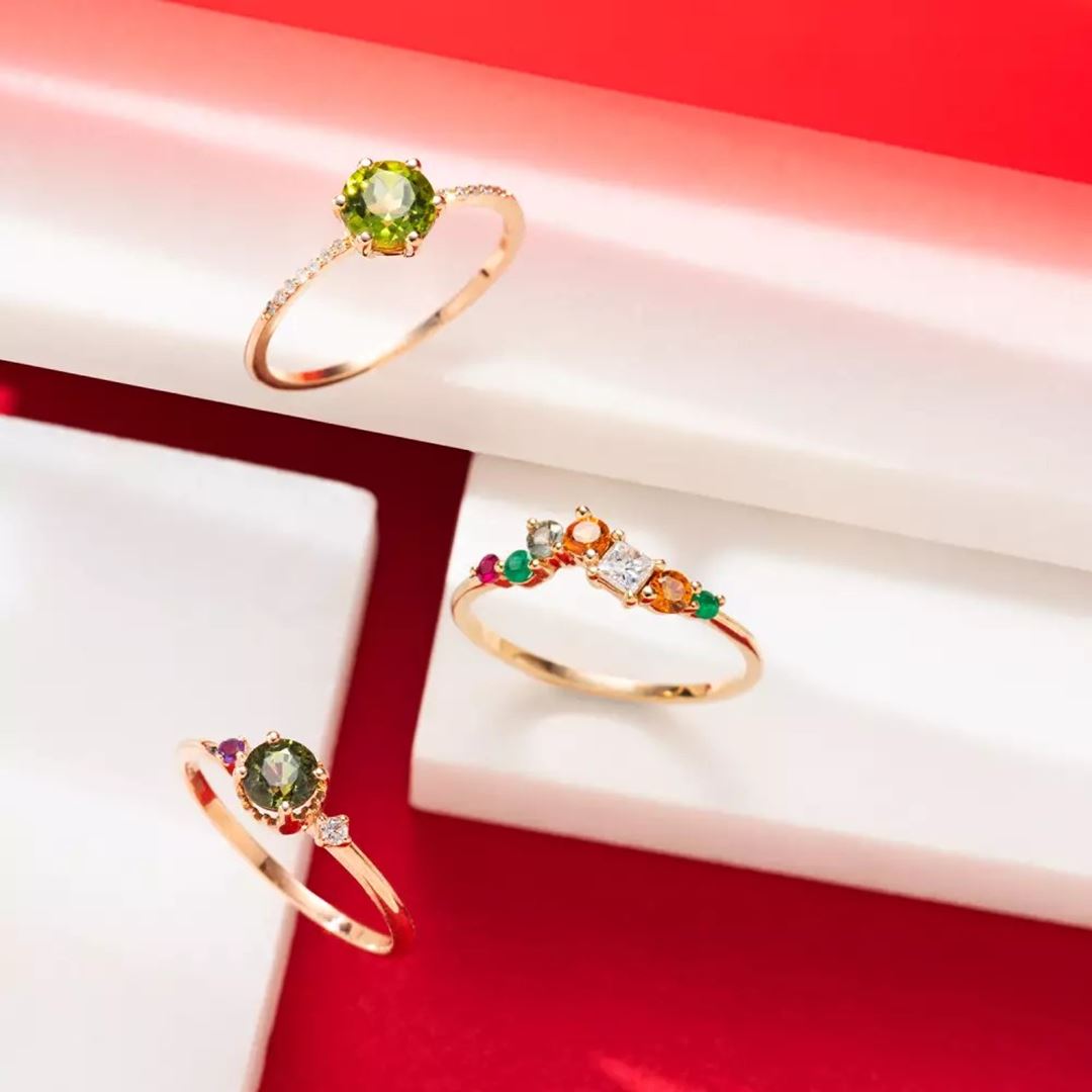 Grene Peridot ve Pırlanta Taşlı Rose Altın Yüzük