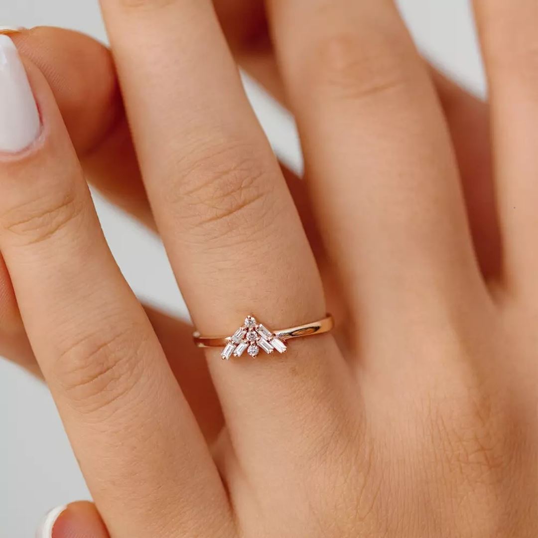 Vetra Baget Kesim Pırlanta Taşlı Rose Altın Yüzük