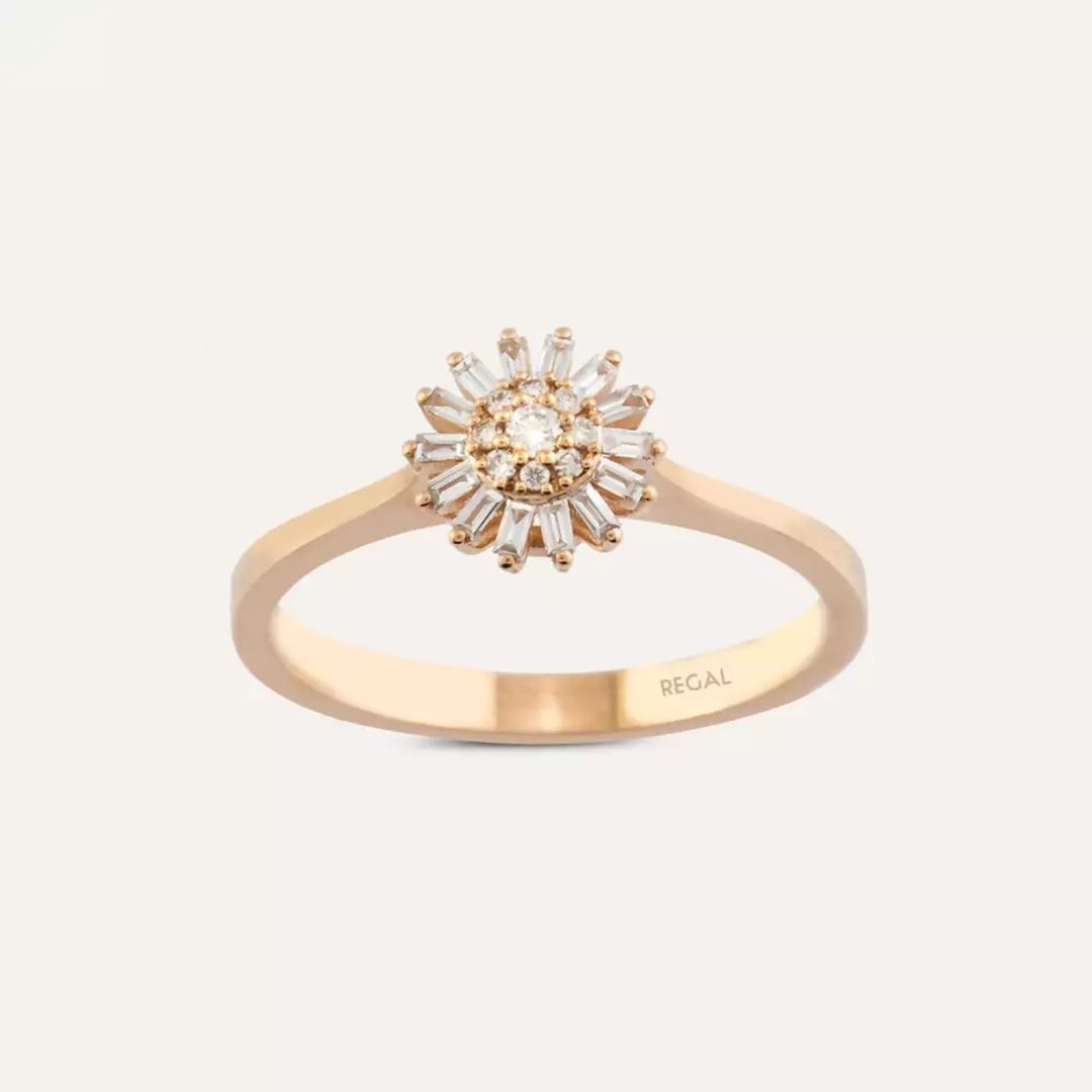 Shiny Baget Kesim Pırlanta Taşlı Rose Altın Yüzük