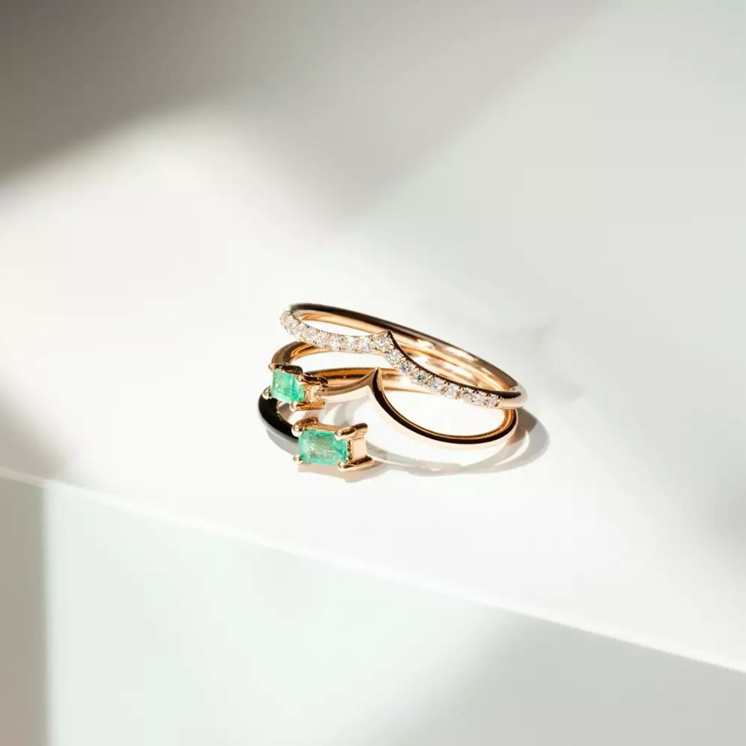 Noctura Zümrüt ve Pırlanta Taşlı Siyah Mineli Yüzük