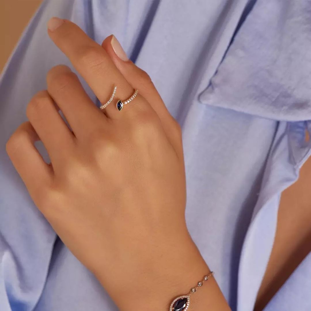 Savia Pırlanta ve Safir Taşlı Rose Altın Yüzük