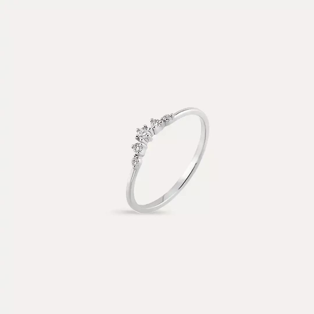 Pırlanta Taşlı Beyaz Altın Yüzük