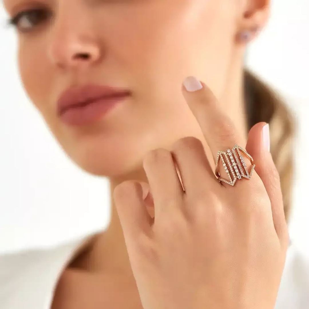 0.69 CT Pırlanta Taşlı Rose Altın Yüzük