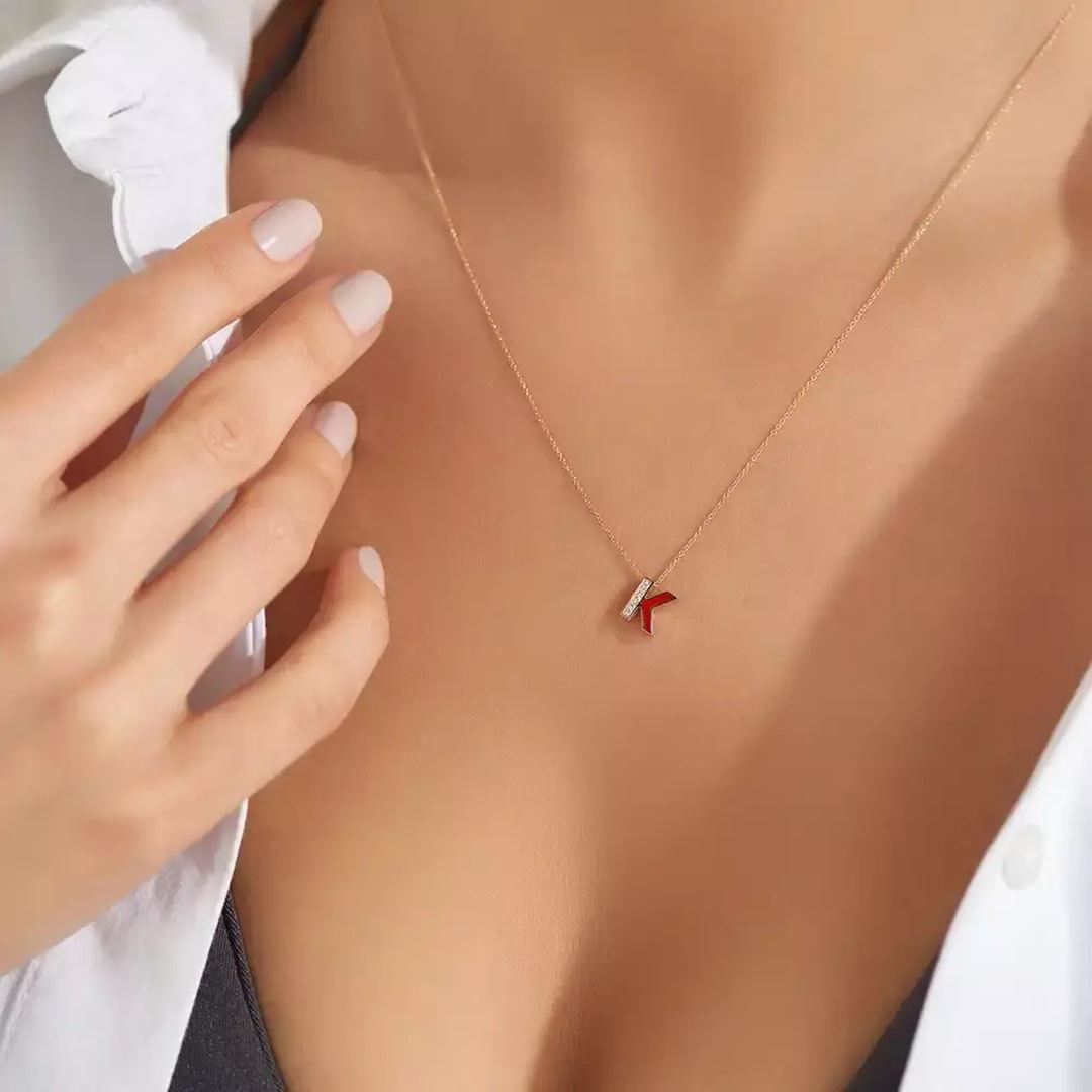 K Harf Pırlanta Taşlı ve Bordo Mineli Rose Altın Kolye