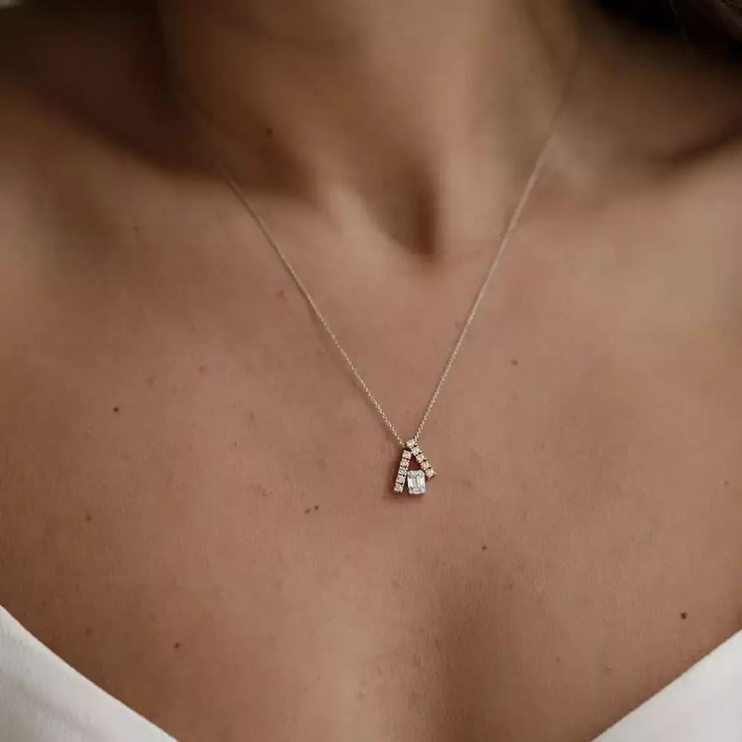 Aren Pırlanta Taşlı Beyaz Altın Kolye