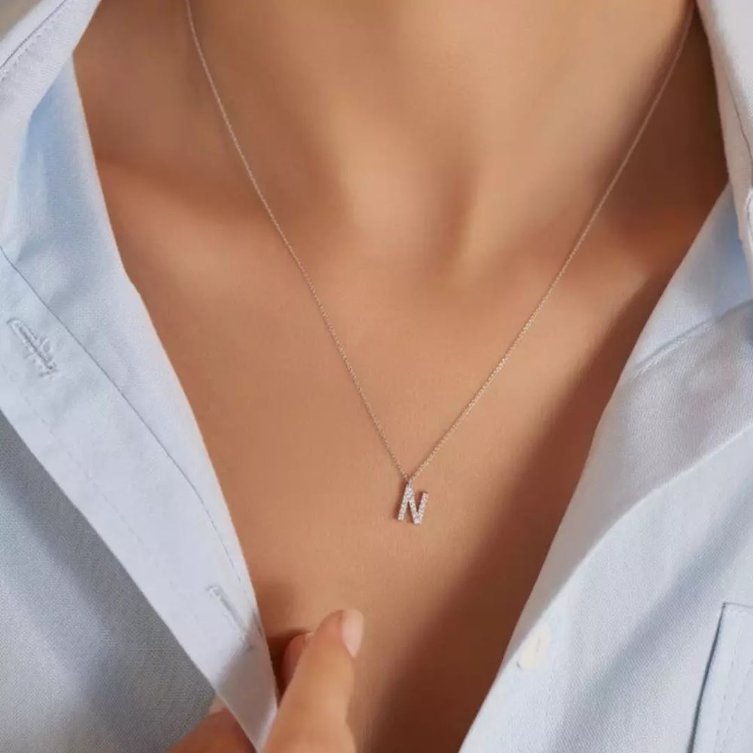 N Harf 0.10 CT Pırlanta Taşlı Beyaz Altın Kolye