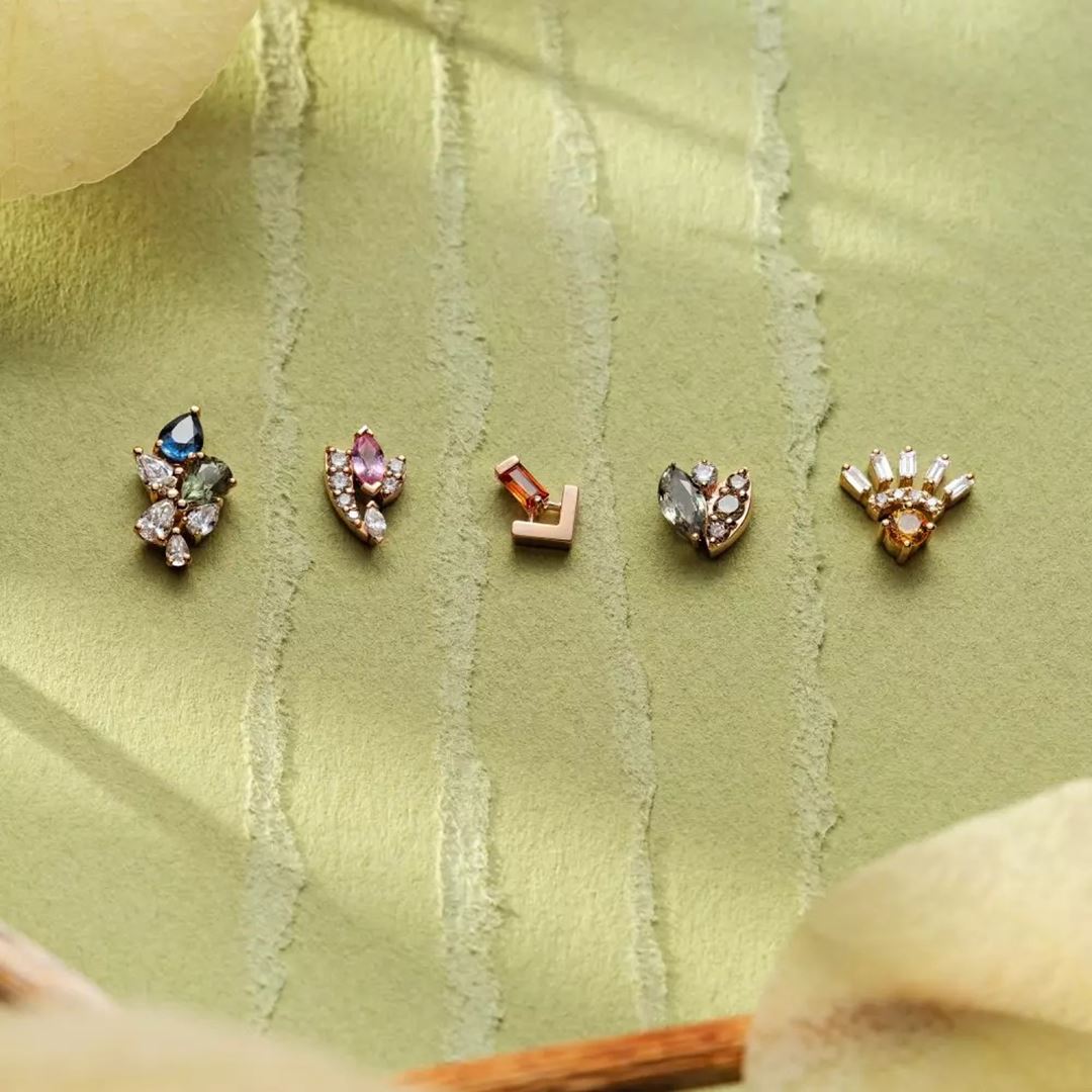 Dawn Yellow Safir ve Baget Kesim Pırlanta Taşlı Rose Altın Tek Küpe