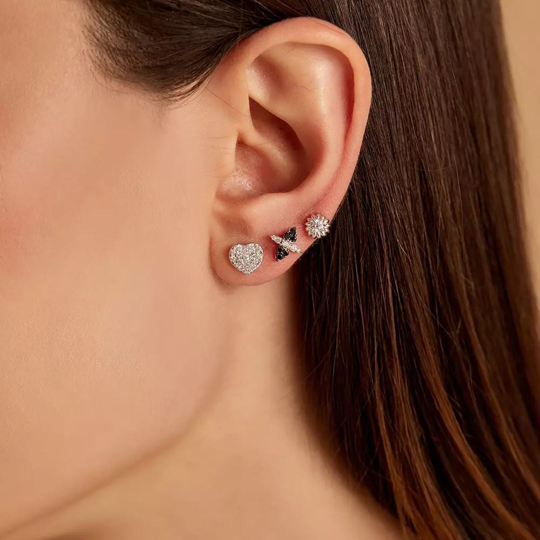 Soleil Pırlanta Taşlı Beyaz Altın Tek Küpe