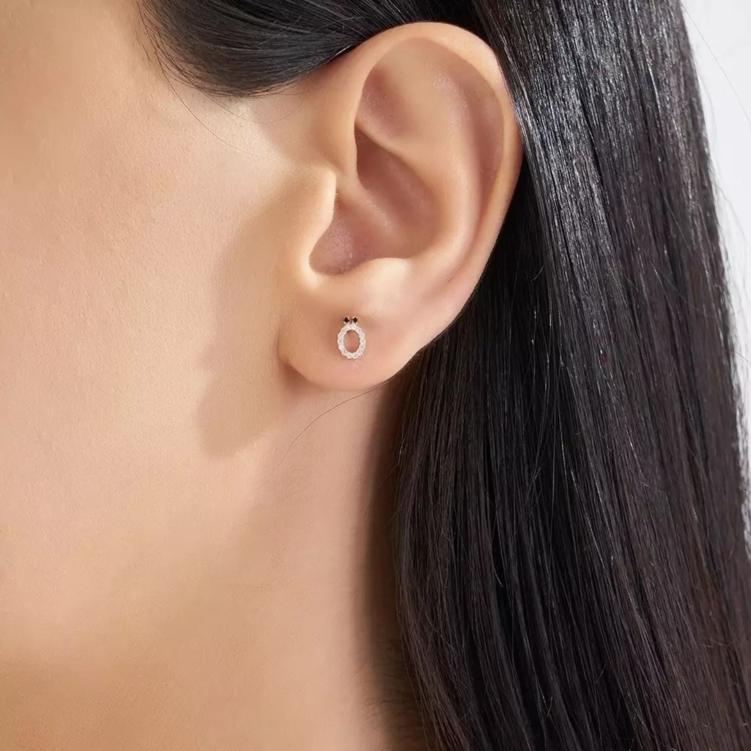 Ö Harf Pırlanta Taşlı Rose Altın Tek Küpe