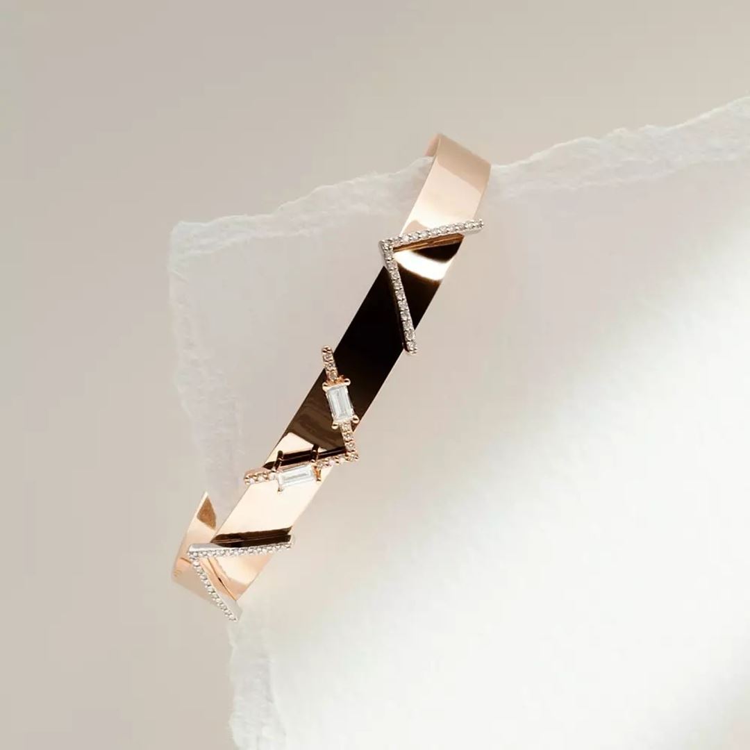 Karen Baget Kesim Pırlanta Taşlı Rose Altın Bileklik