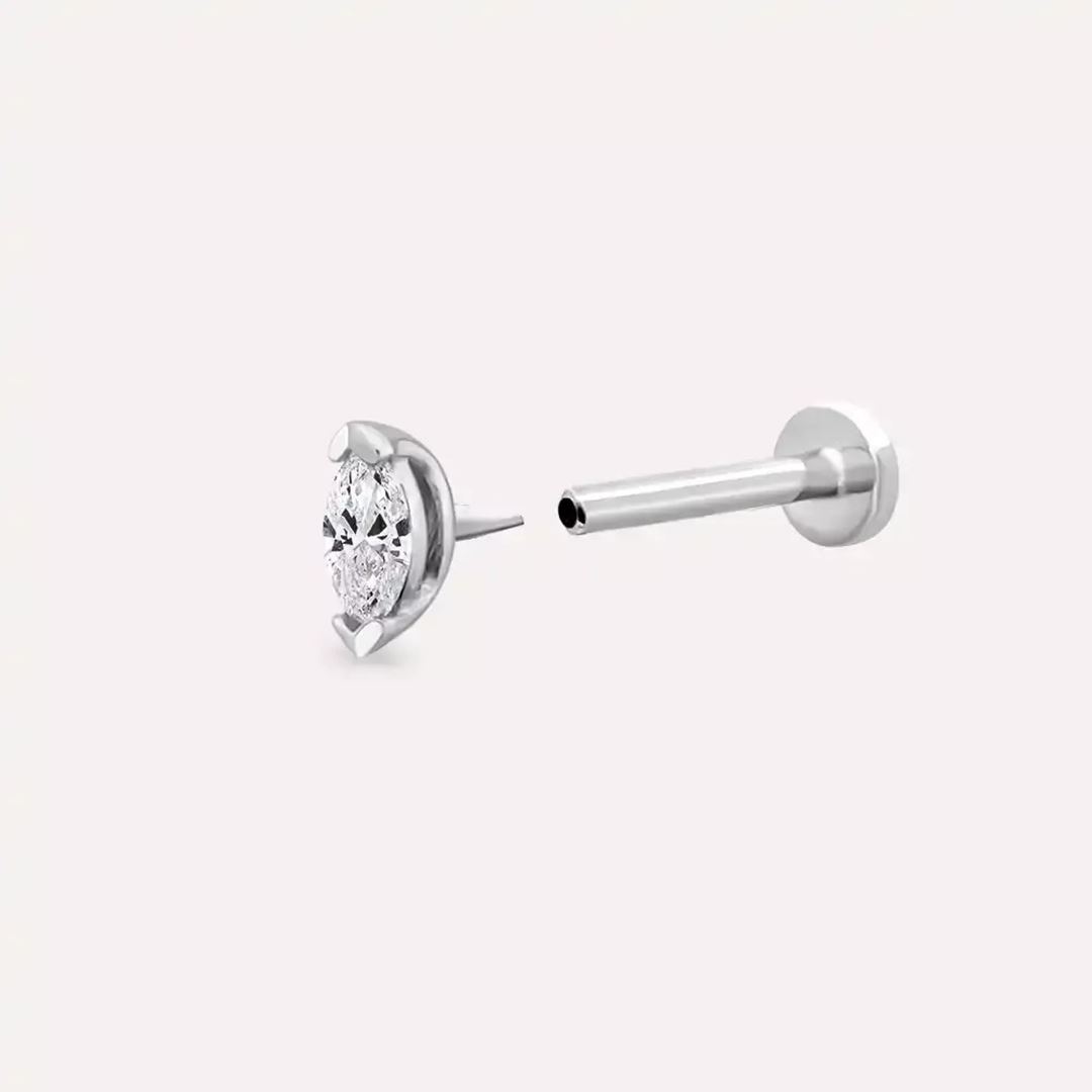 0.06 CT Markiz Kesim Pırlanta Taşlı Beyaz Altın Piercing