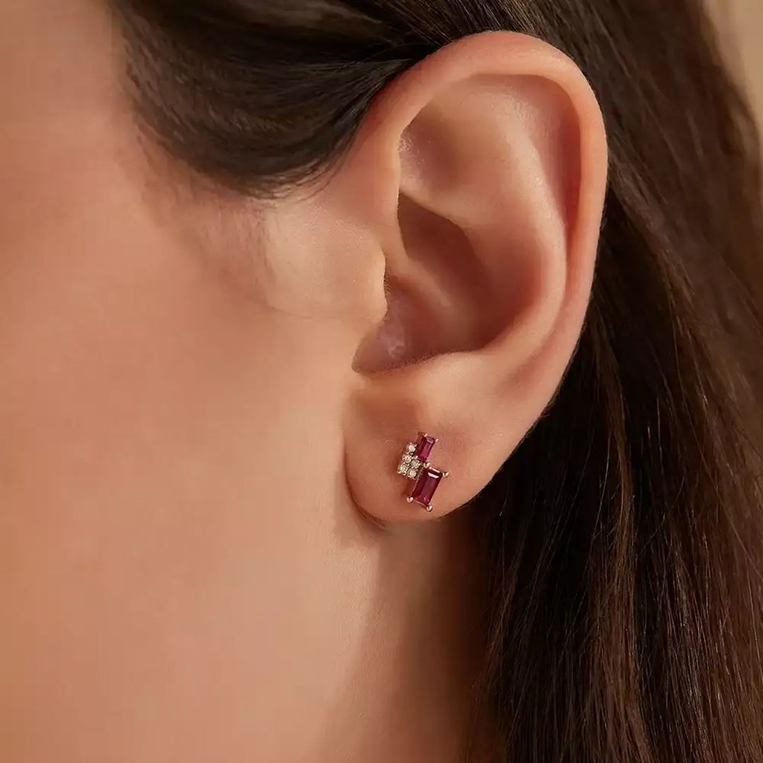 Lues Yakut ve Pırlanta Taşlı Rose Altın Küpe