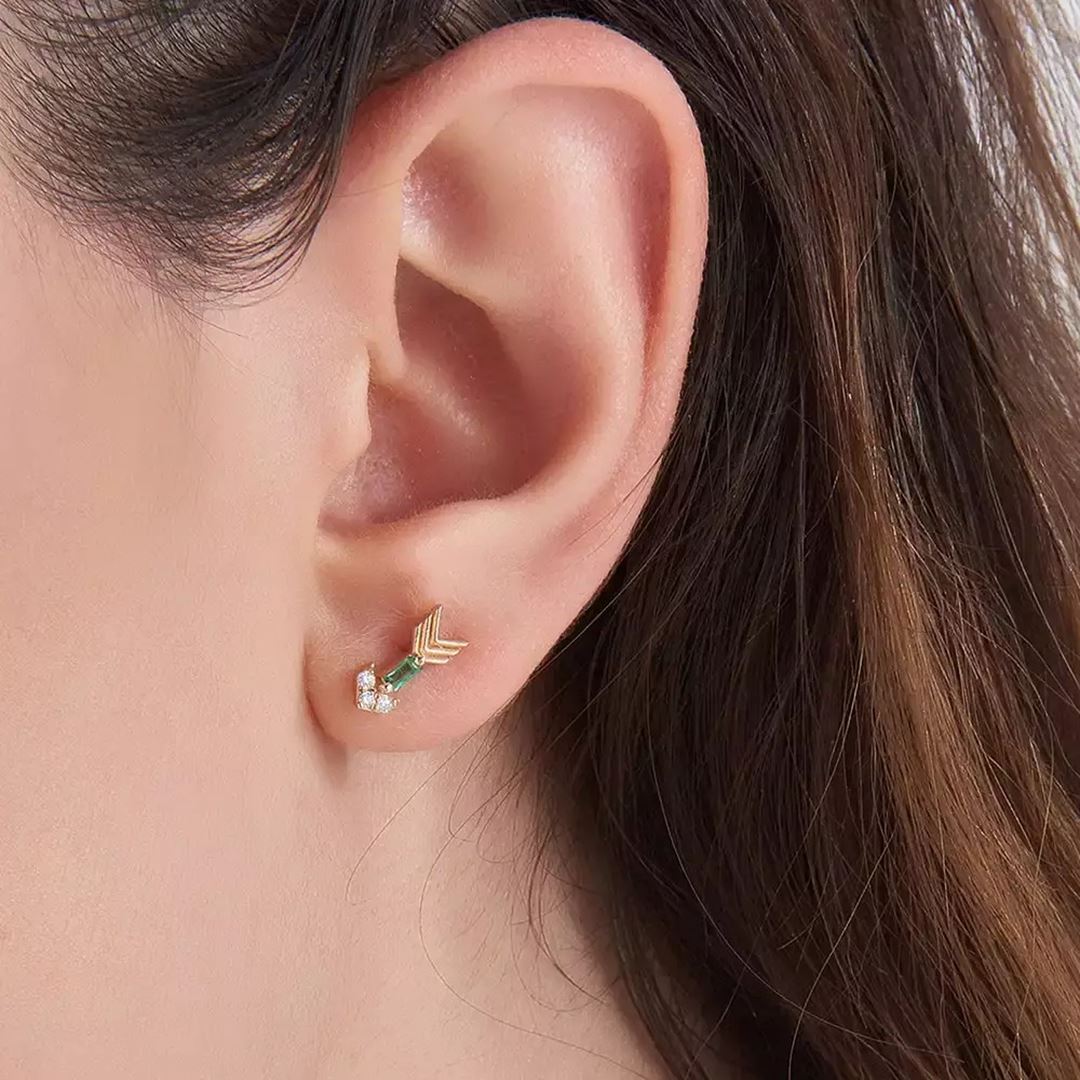 Chevron  Zümrüt ve Pırlanta Taşlı Küpe