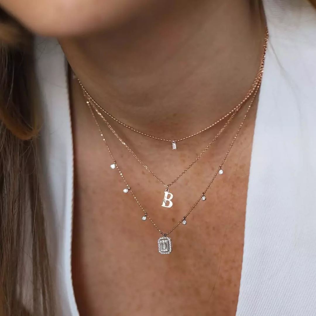 Anna Baget Kesim Pırlanta Taşlı Rose Altın Kolye