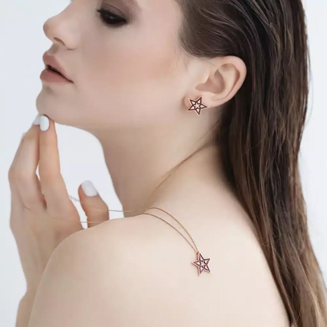 Honor Pırlanta Taşlı ve Bordo Mineli Kolye