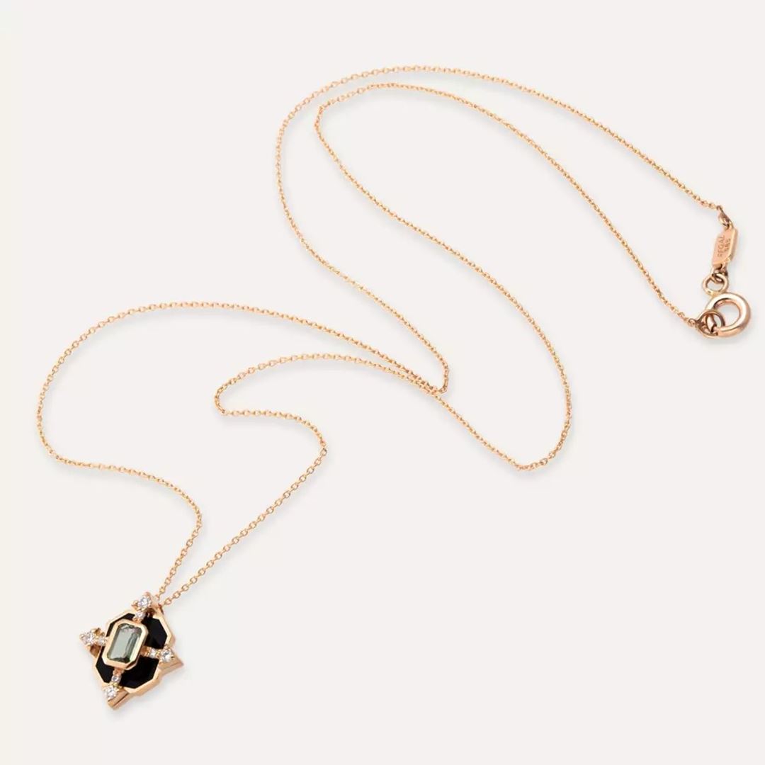 Orient Pırlanta ve Light Green Safir Taşlı, Siyah Mineli Kolye