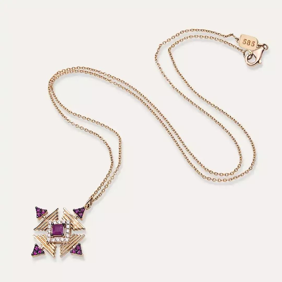 Quad Yakut ve Pırlanta Taşlı Rose Altın Kolye