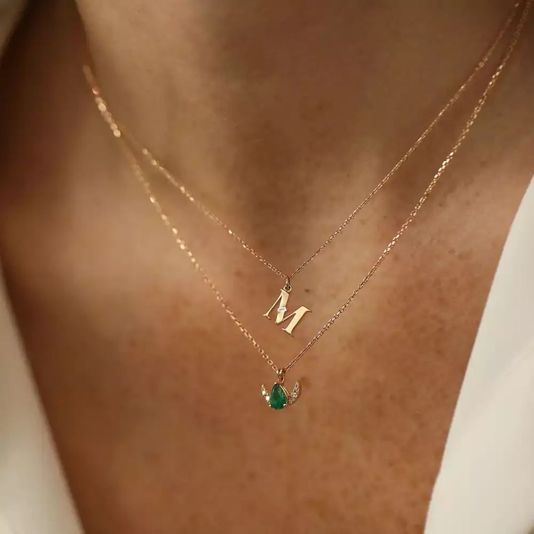 Fern Zümrüt ve Pırlanta Taşlı Rose Altın Kolye