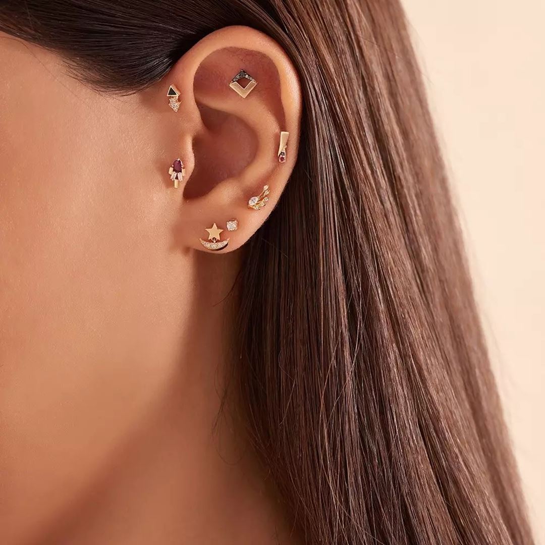 Aster Pırlanta Taşlı Rose Altın Tek Küpe