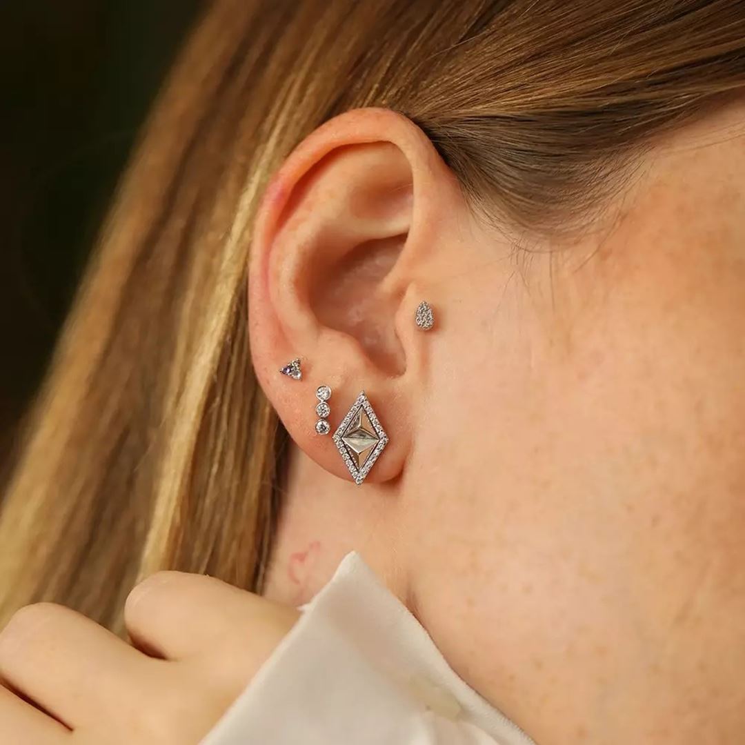 Triangle Brown Pırlanta, Ametist ve Aquamarin Taşlı Mini Tek Küpe