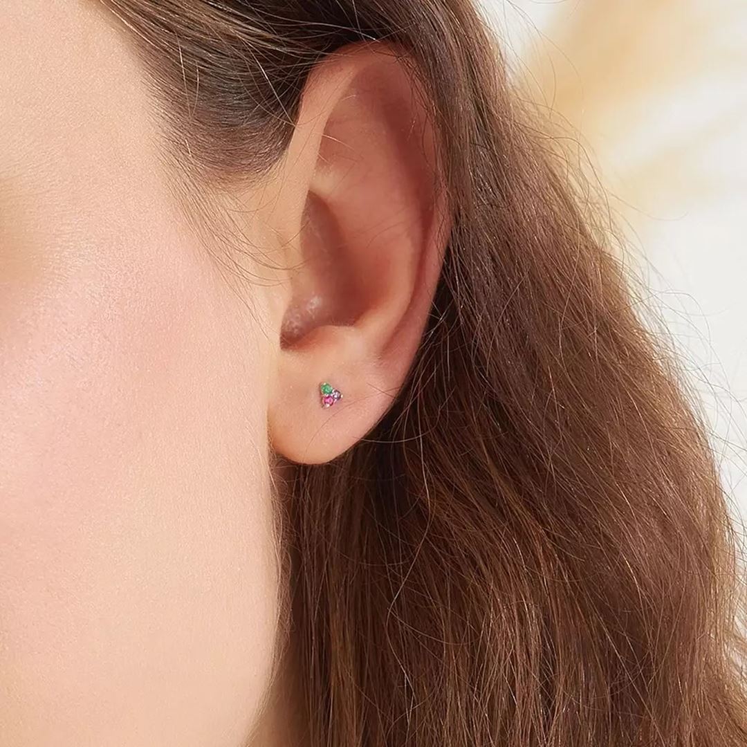 Triangle Ametist, Zümrüt ve Yakut Taşlı Mini Tek Küpe