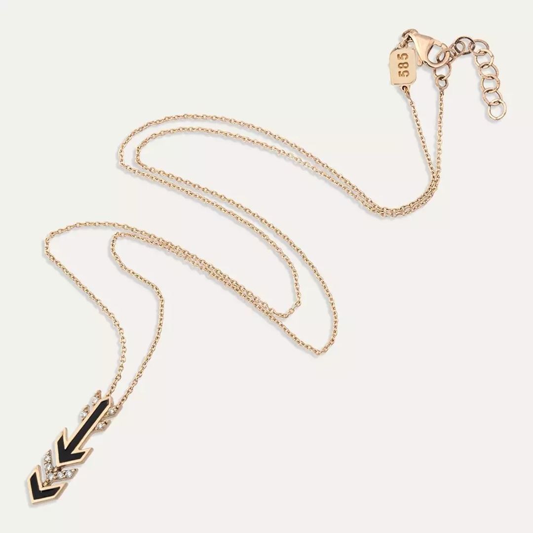 Malin Arrow Pırlanta Taşlı ve Siyah Mineli Rose Altın Kolye
