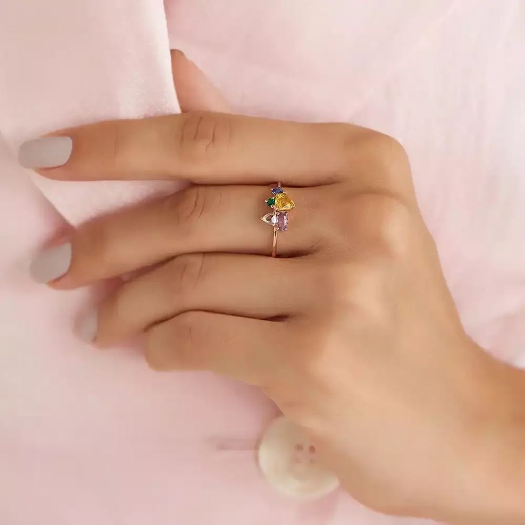 1.09 CT Multicolor Safir, Elmas ve Zümrüt Taşlı Yüzük