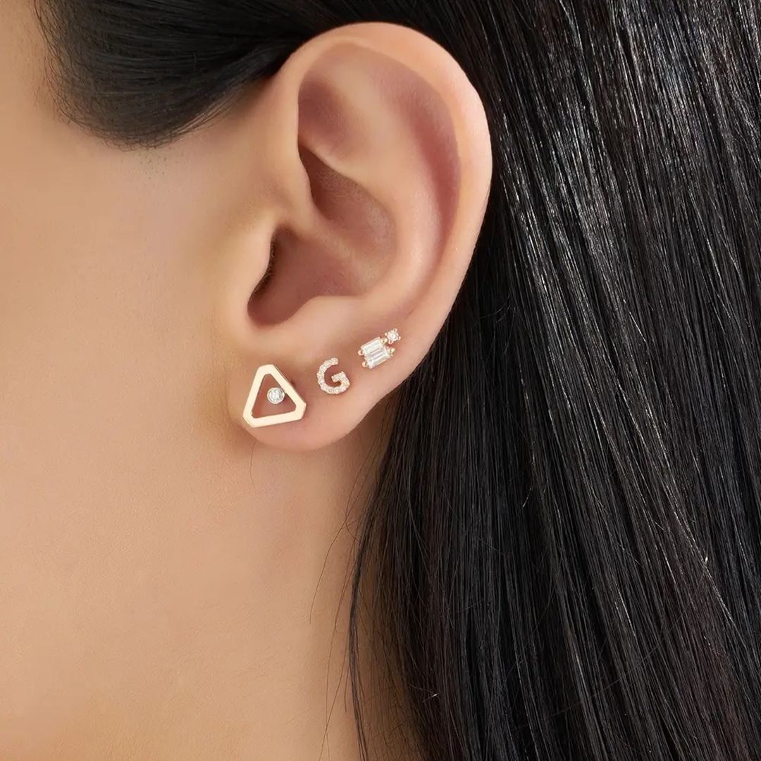 G Harf Pırlanta Taşlı Rose Altın Piercing