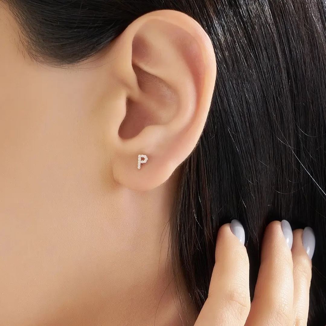 P Harf Pırlanta Taşlı Rose Altın Piercing