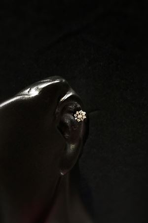 Taşlı Çiçek Tragus TRG0005