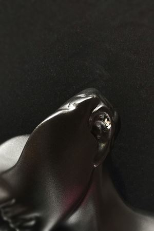 Üç Baget Taşlı Tragus TRG0009