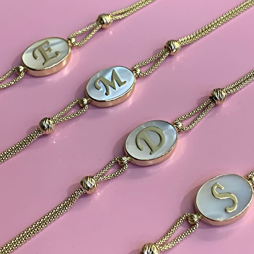 Sedef Taşli  Harf Bileklik Y00832