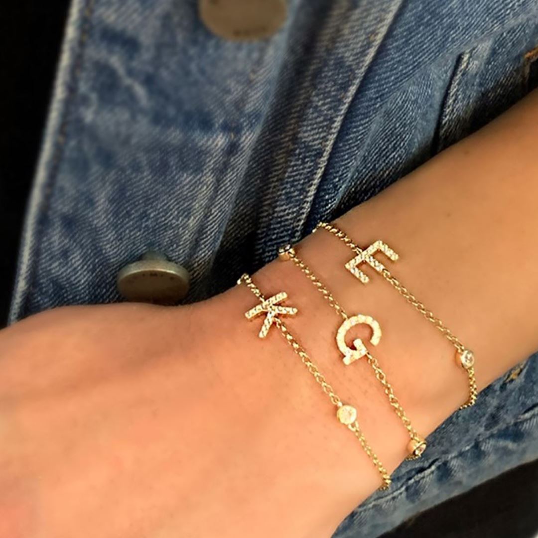 Taşli Harf Bileklik Y00748