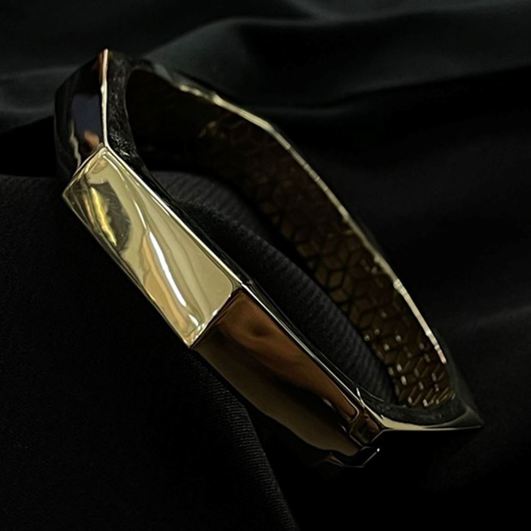 Cetaş Keskin Çizgi Bileklik BLZ0109