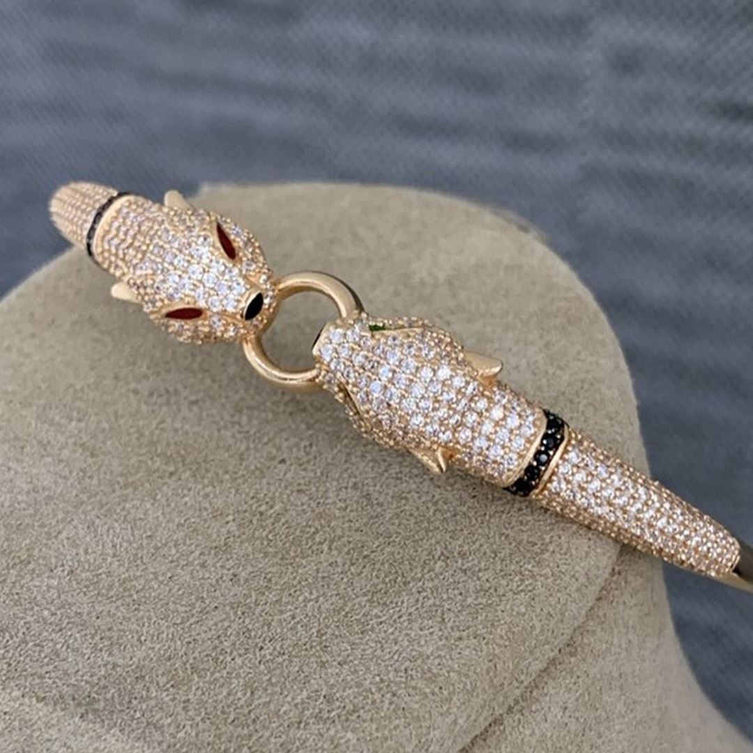 Taşlı Altın Kaplan Bileklik Y00180