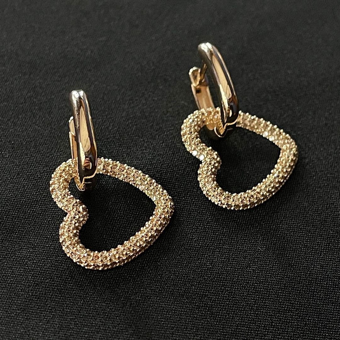 Özel Tasarım Taşlı Kalp Küpe KP0090