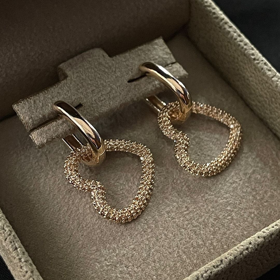 Özel Tasarım Taşlı Kalp Küpe KP0090