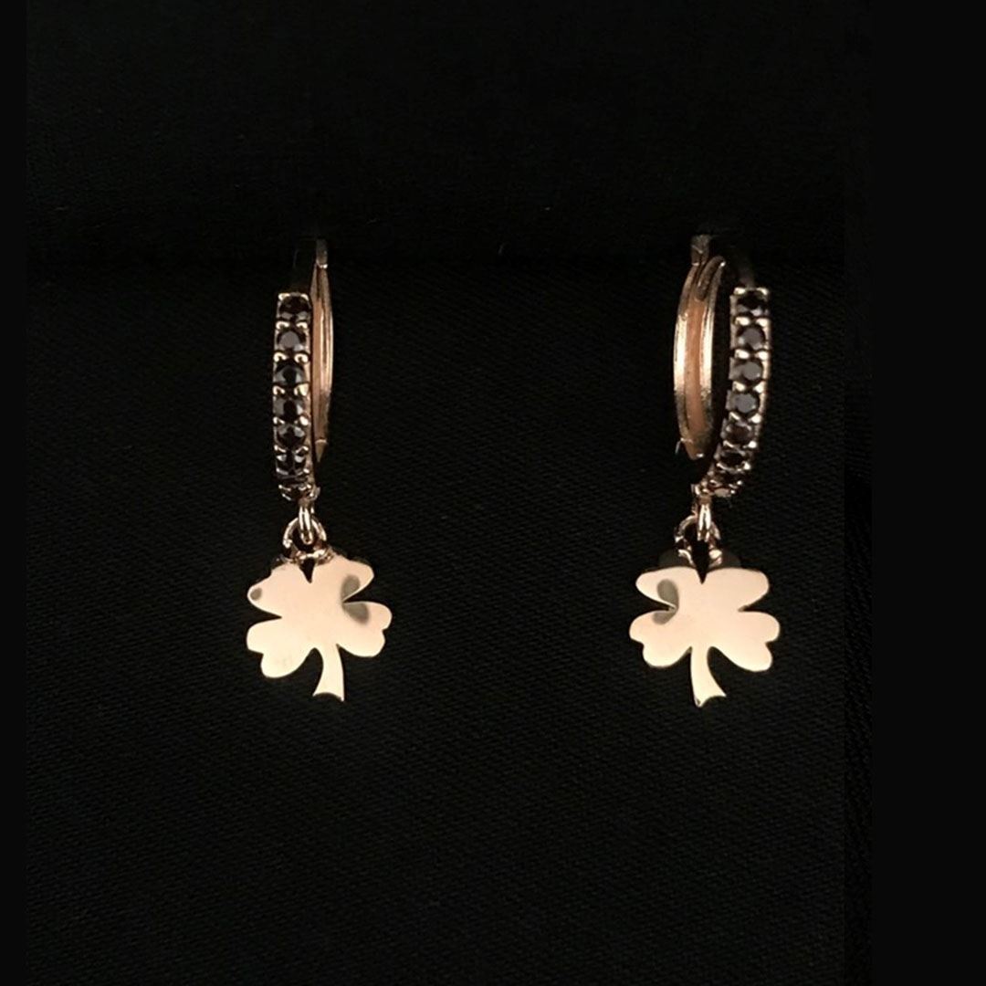 Siyah Taşlı Yonca Küpe KP0122