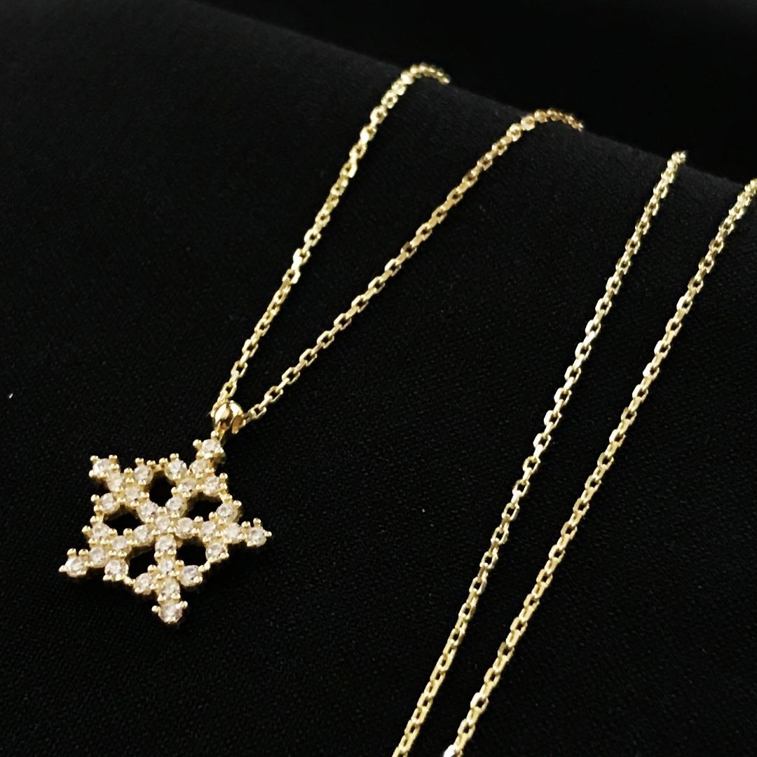 8 Ayar Kar Tanesi Kolye 8A0010