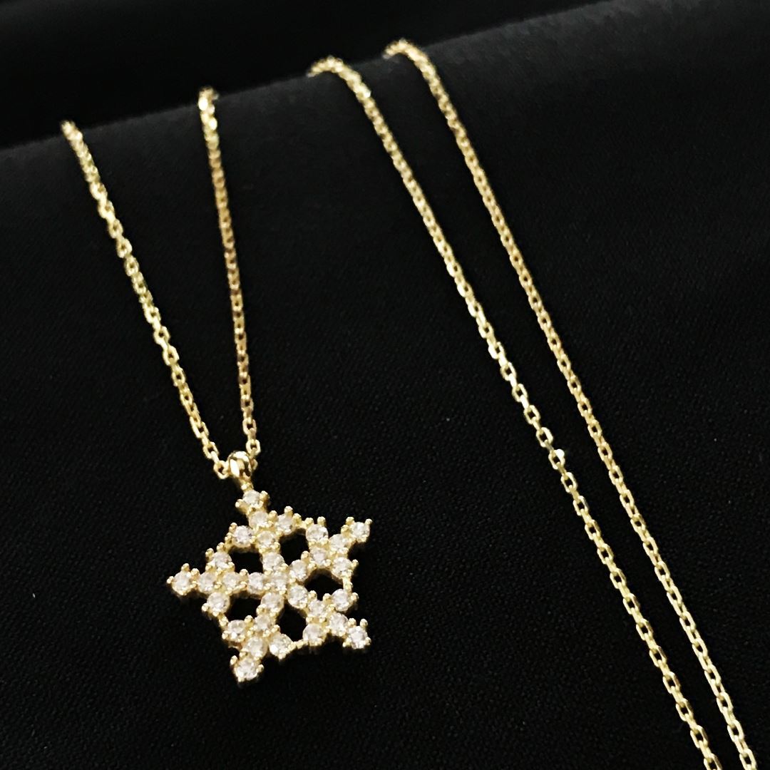 8 Ayar Kar Tanesi Kolye 8A0010