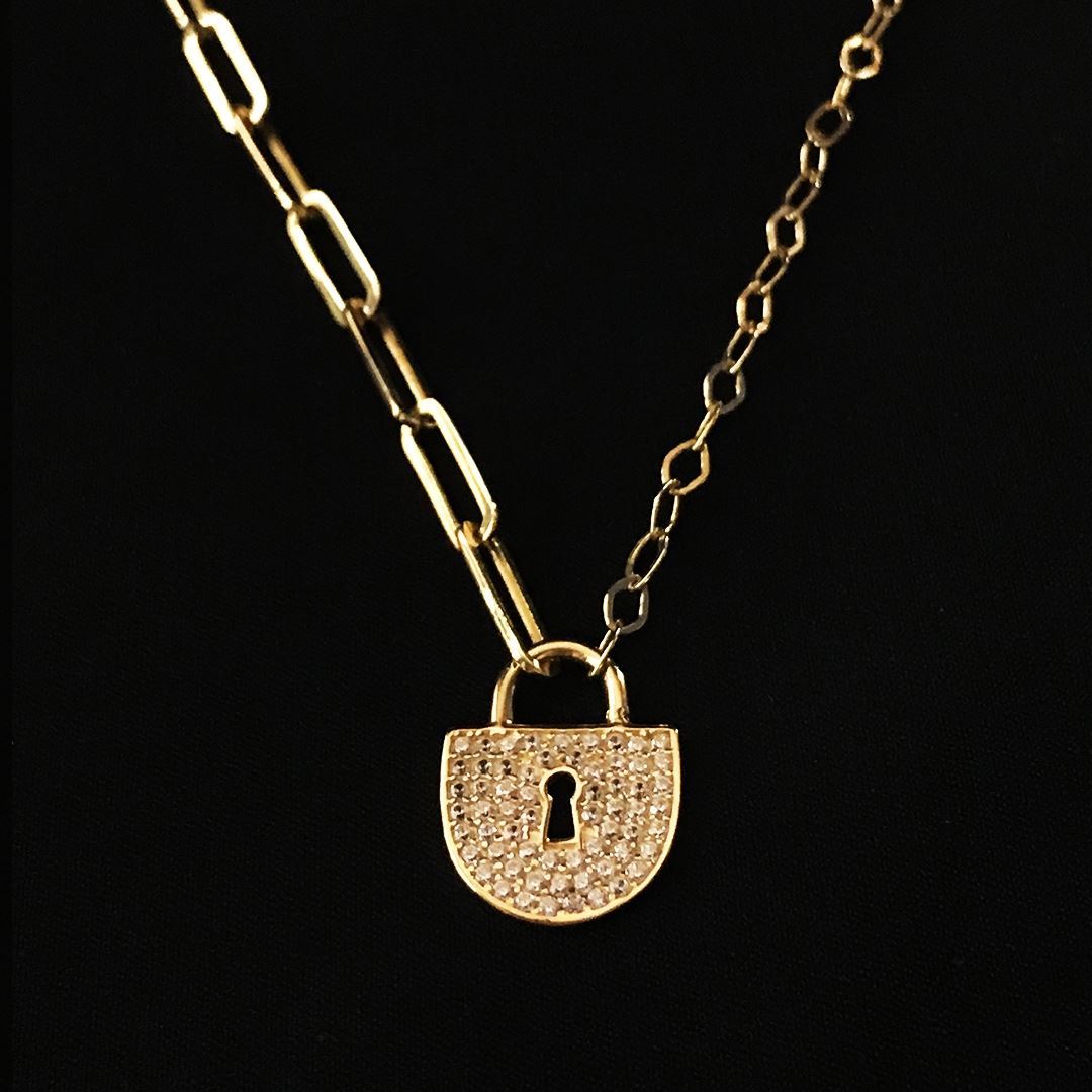 8 Ayar Kilit Kolye 8A0028