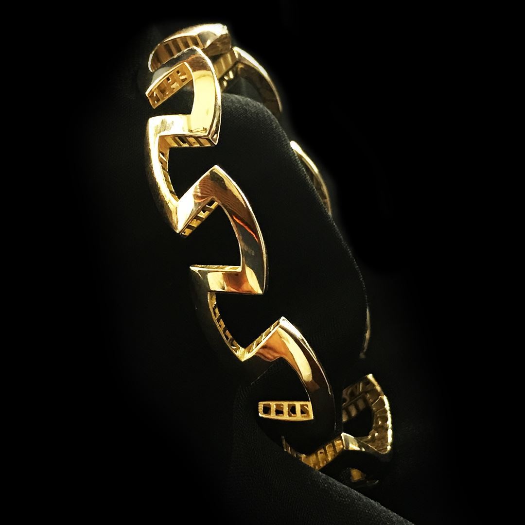 8 Ayar Zig Zag Kelepçe 8A0033