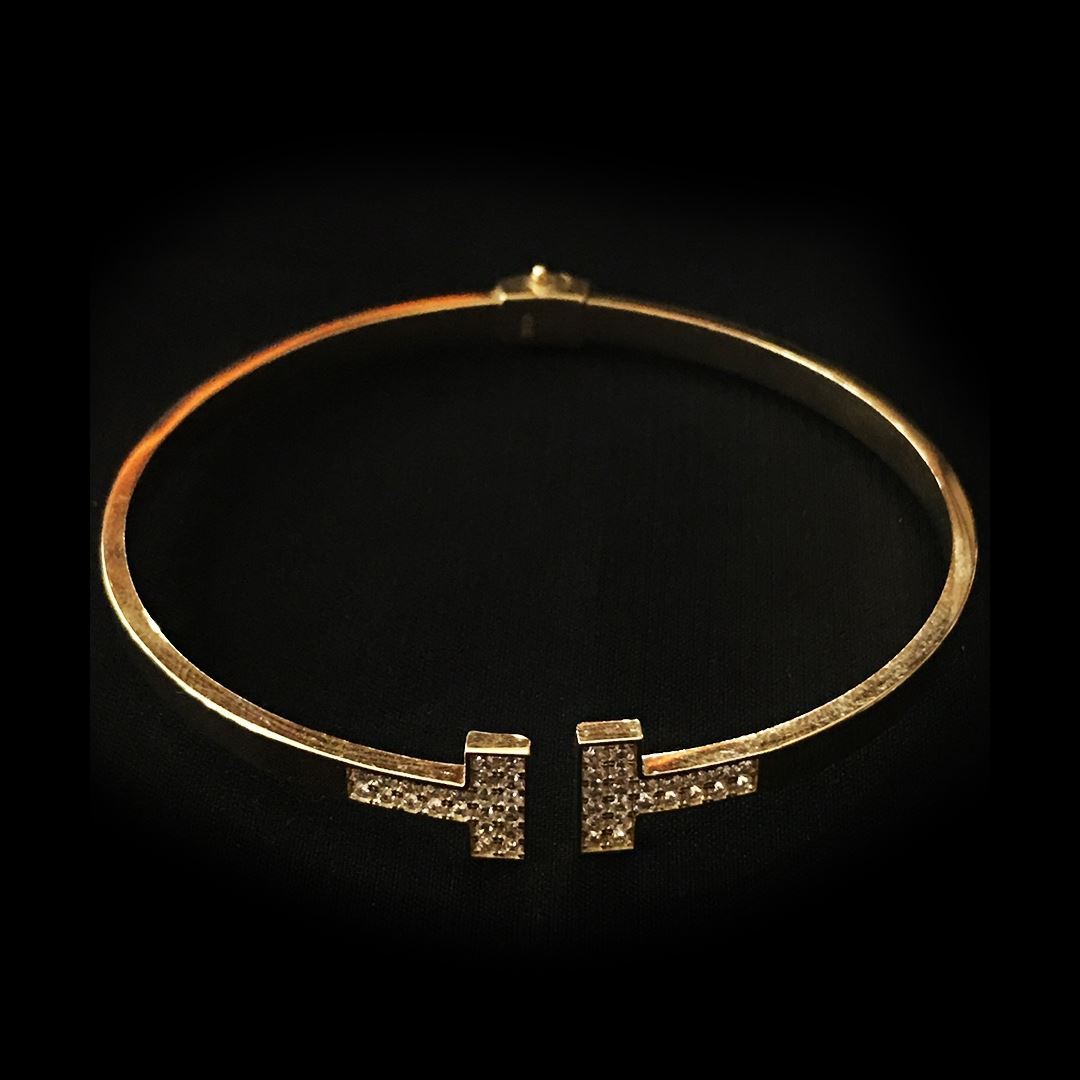 8 Ayar Taşlı Kelepçe 8A0035