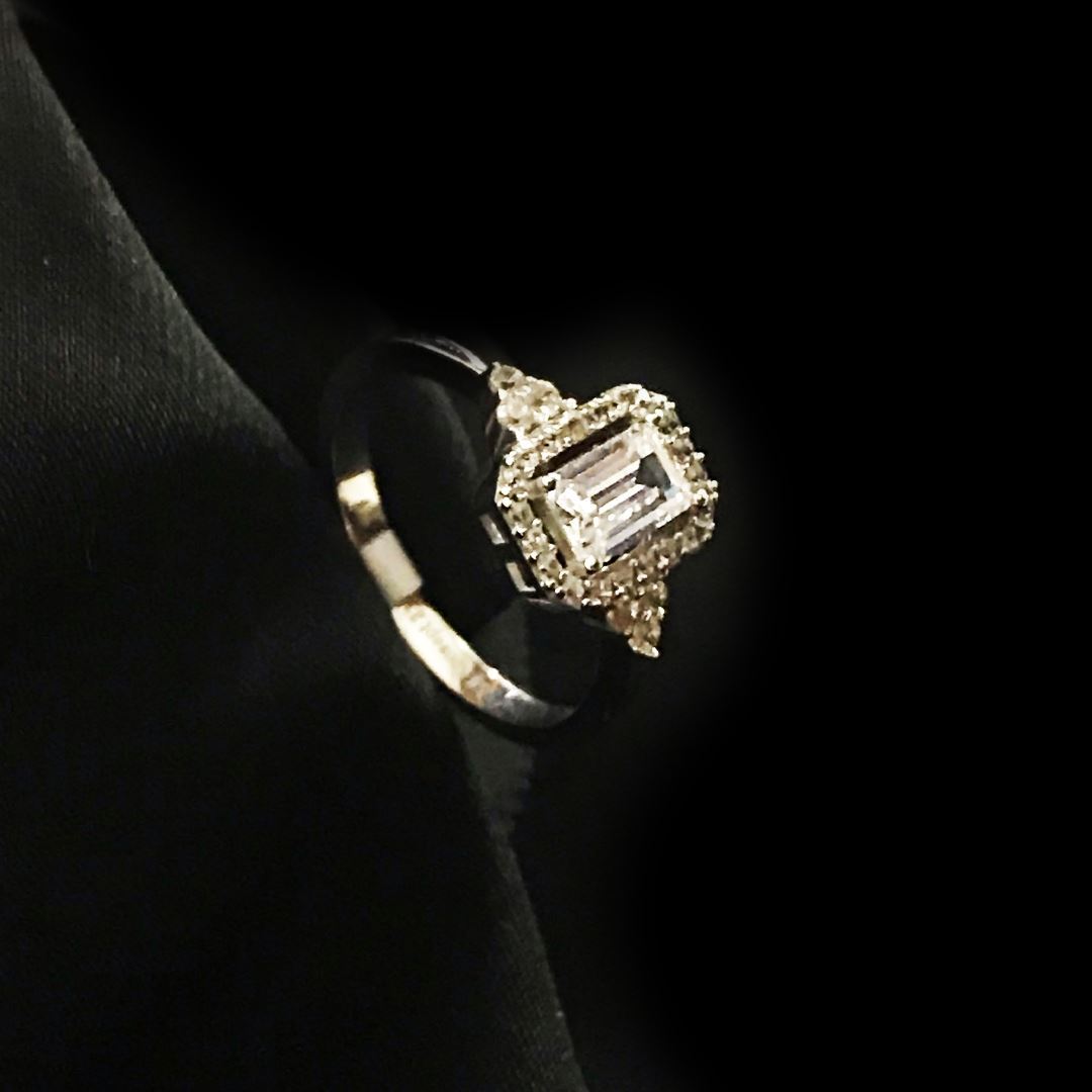 8 Ayar Baget Yüzük 8A0038