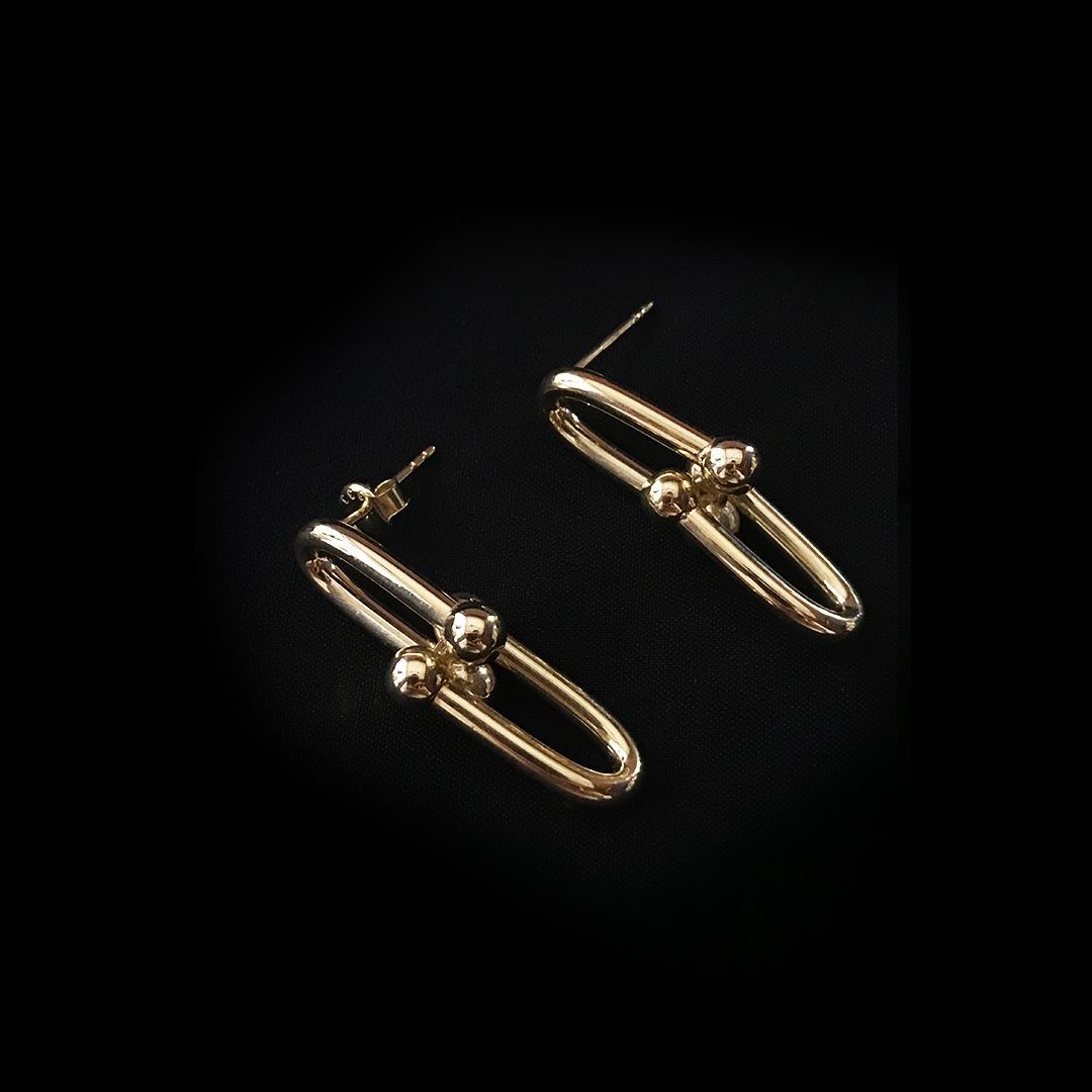 8 Ayar Taşlı zincir Küpe 8A0041