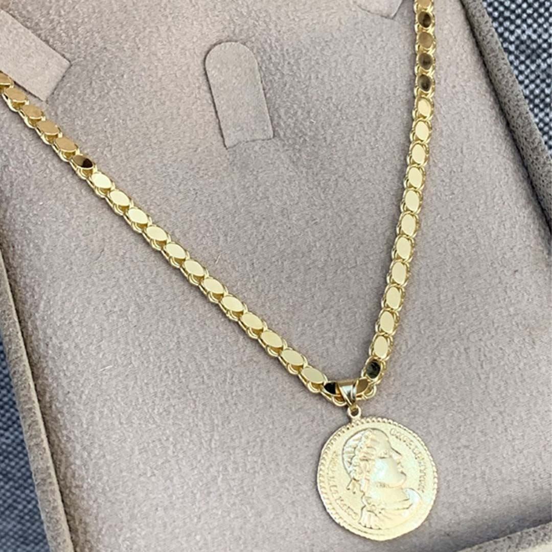 Arpa Zincirli Altın Madalyon Kolye Y00004