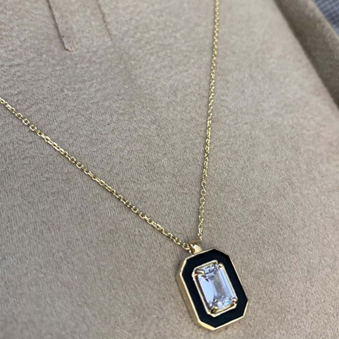 Siyah Mineli Baget Kolye Y00355