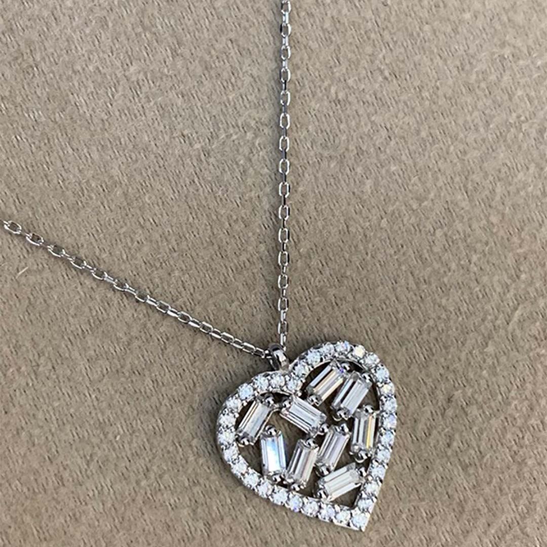 Baget Taşli Kalp Kolye Y00837