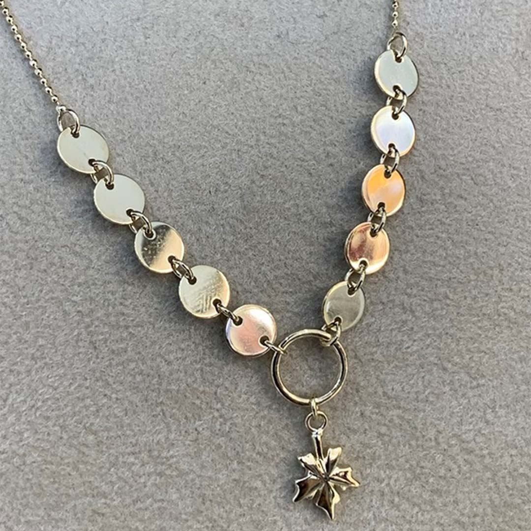 Pullu Çinar Yapraği Kolye Y00844